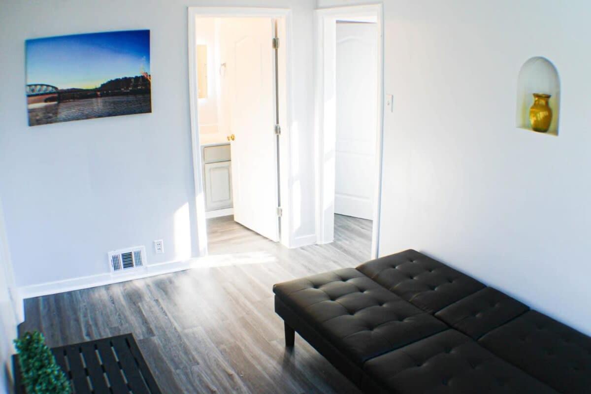Newly Renovated 2-Bed Near Downtown-North Shore Pittsburgh Exteriör bild